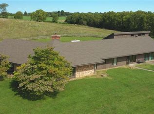 12500 N Crooked Rd, Kansas City, MO 64152