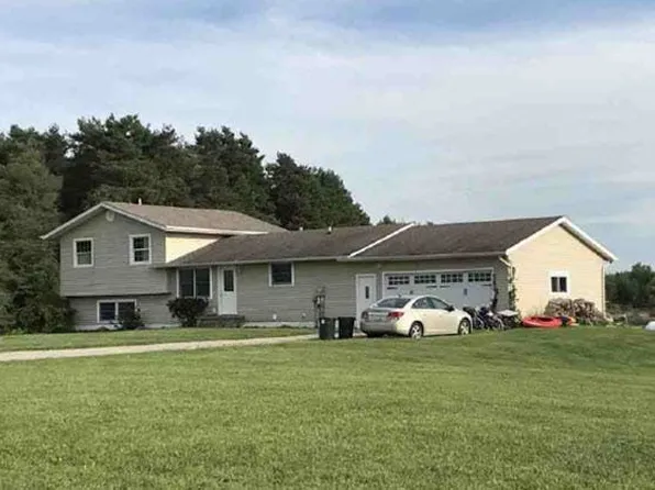 2150 E Blackmore Rd, Mayville, MI 48744