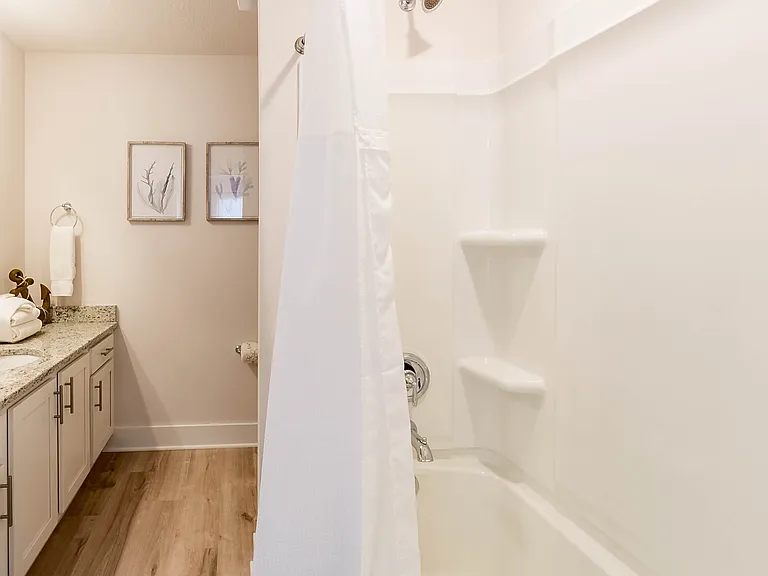 14334 Gardenglen Dr — Photo 24