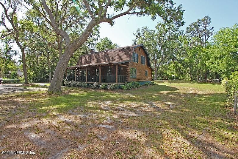 1st image of 8220 Forest Ct