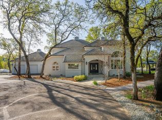 23037 Somerset Dr, Bella Vista, CA 96008