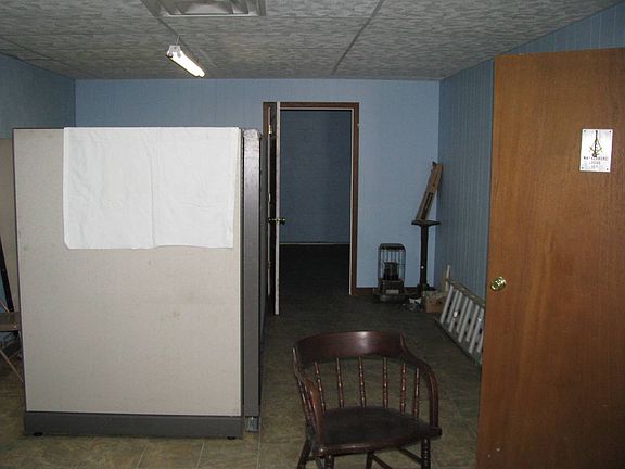 5th image of 117 Belew Cir