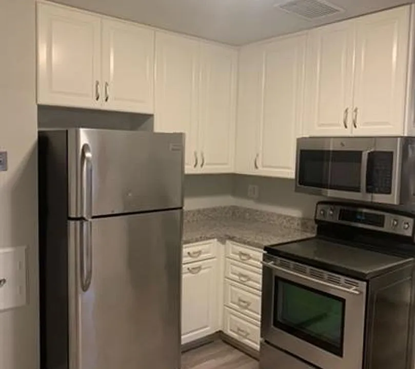 417 S William St #417