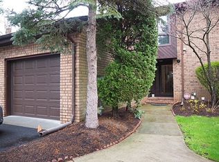 143 Nathan Dr, North Brunswick, NJ 08902