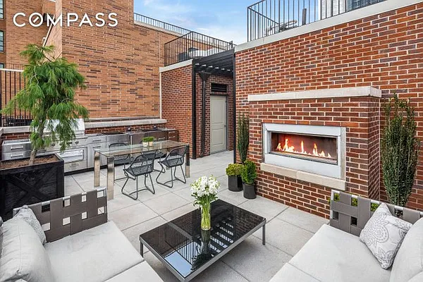 Sold by Compass | media 15