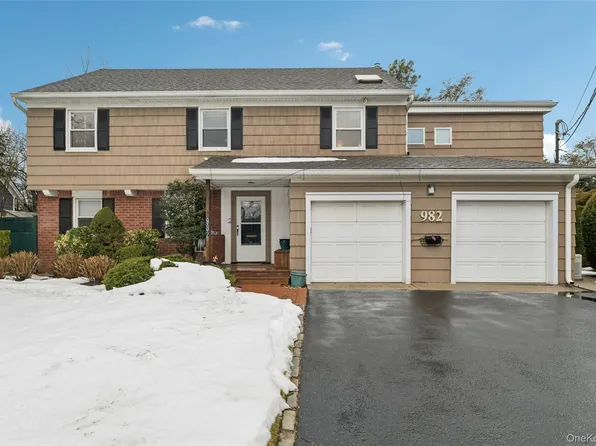 982 Clark Place, Woodmere, NY 11598