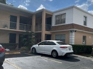 4718 Joseph Ct UNIT 220, Tampa, FL 33614