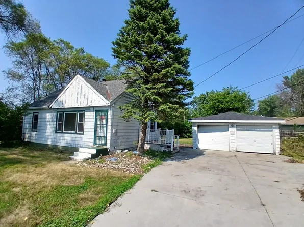 2331 Coon Rapids Blvd NW, Coon Rapids, MN 55433