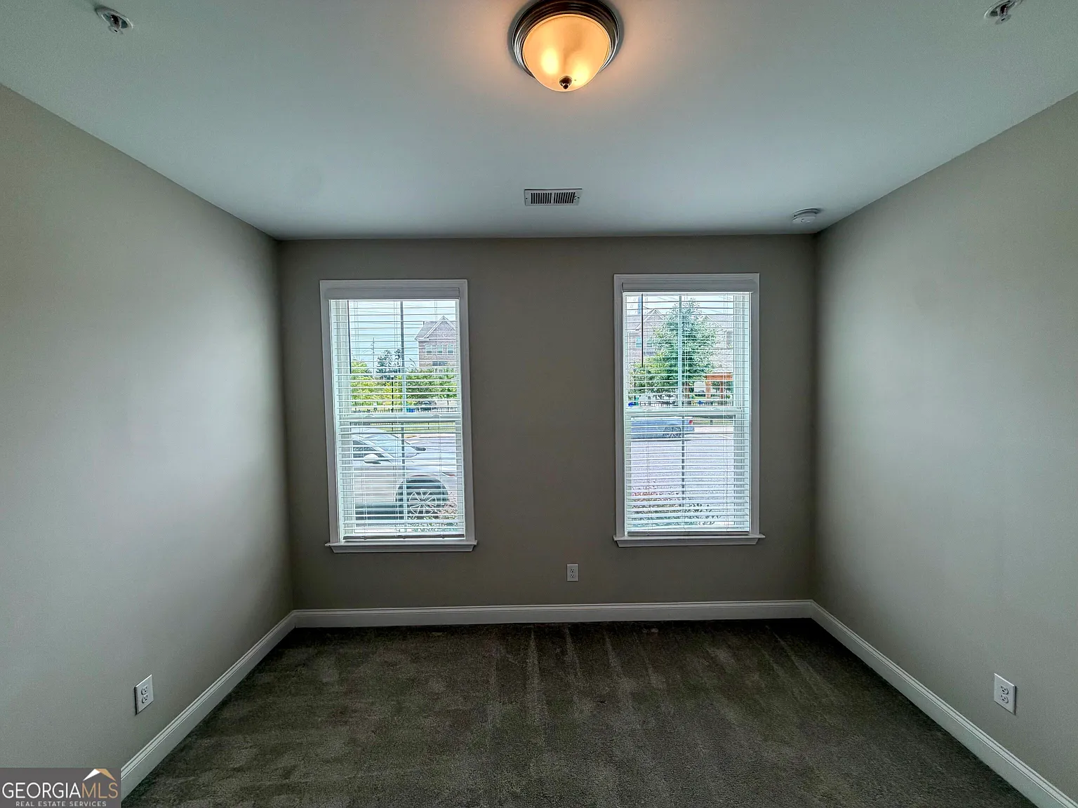 4 bed, 3.5 bath, 2138 sqft, $3,400 — Photo 4