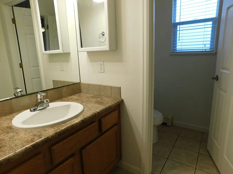 3016 Oakwood Dr — Photo 10