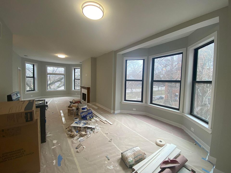 1st image of 2922 W Logan Blvd #K3r