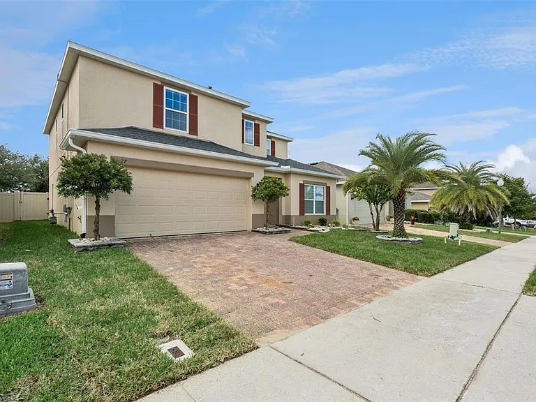 2227 Napone Ln — Photo 2