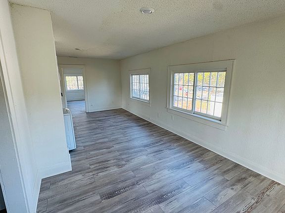 5th image of 830 S Tennessee Ave #830-1/2