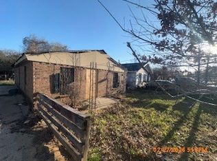 4636 Luzon St, Dallas, TX 75216