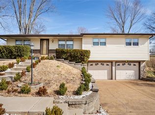 311 Clara St, Eureka, MO 63025