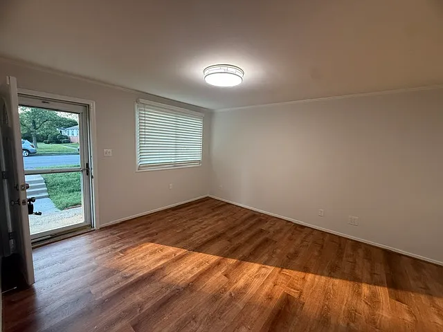 2 bed, 678 sqft, $1,200 — Photo 3