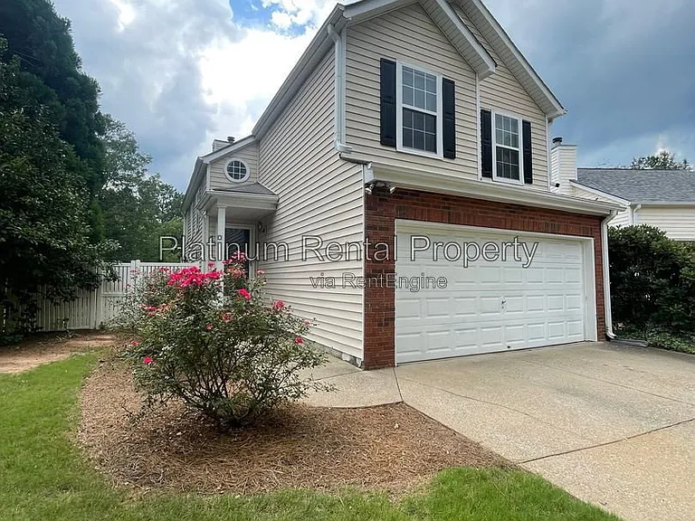 810 Camelon Ct — Photo 2