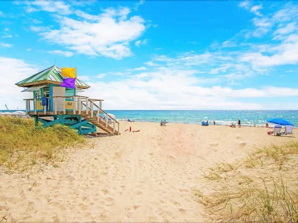 214 Seacrest Lane, Delray Beach, FL 33444