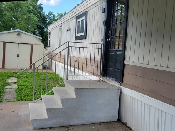 109 Poplar Dr, Morton, IL 61550