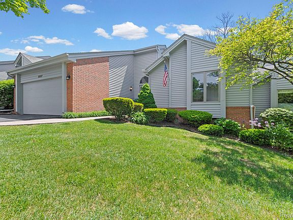 4th image of 6687 Ridgeview Dr