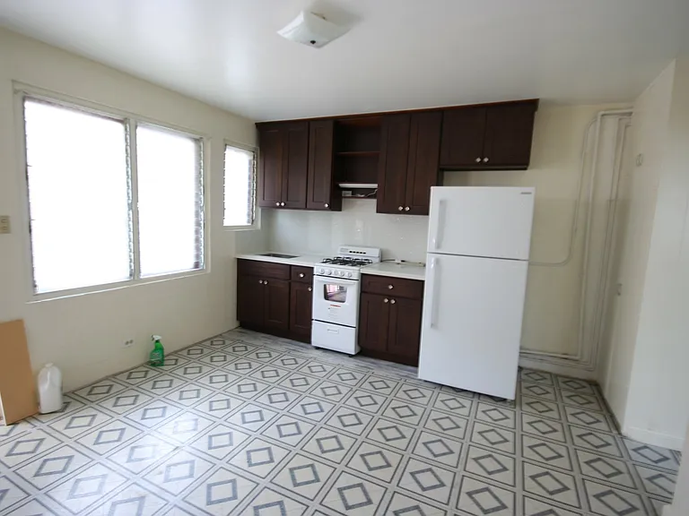 1132 Kamaile St — Photo 3
