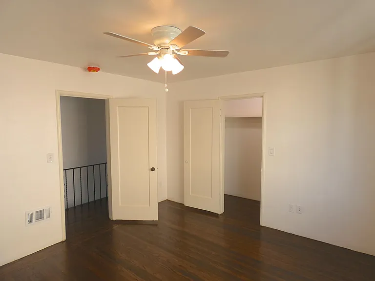 4236 Oakmore Rd — Photo 9