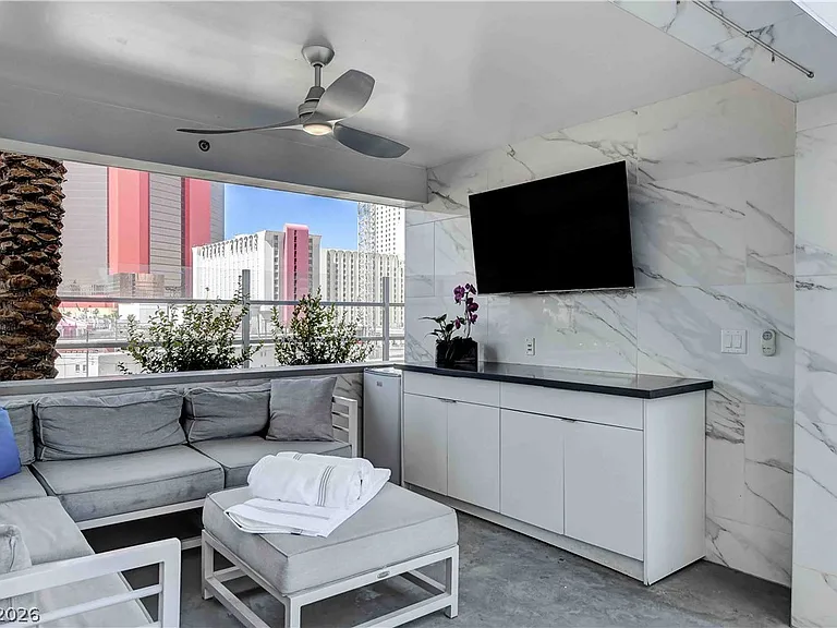 2700 Las Vegas Blvd #2107 — Photo 43