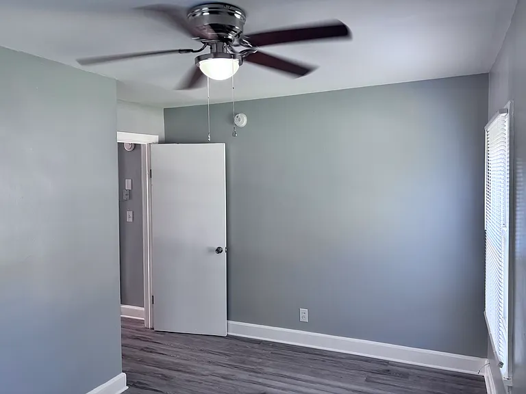 607 Martha Pl — Photo 5