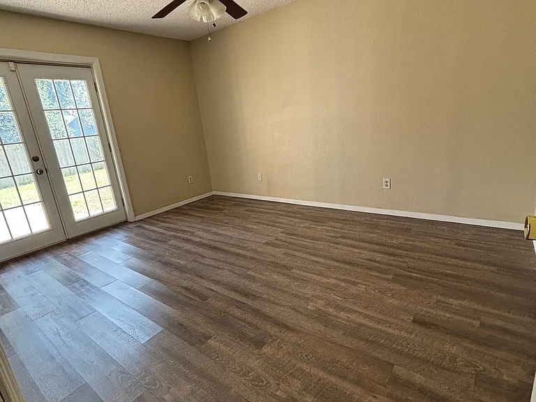 8004 N 120th East Ave — Photo 16