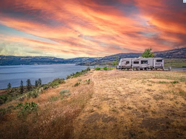 41205 Harbor View Dr, Davenport, WA 99122