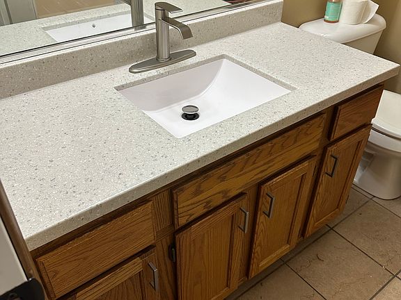 5th image of 355 Woodridge Cir Unit A