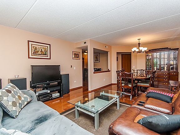2nd image of 6461 W Warner Ave APT 409