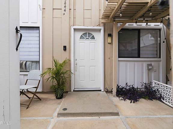4th image of 3444 Lockwood Ct APT 18