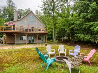 100 Arlberg Dr, Conway, NH 03818
