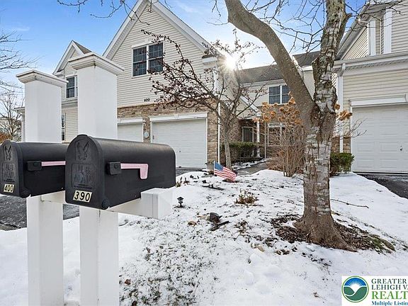 2nd image of 400 Inverness Cir