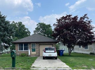 35 Magnolia Rd, Manahawkin, NJ 08050