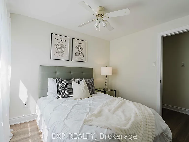 78 Woodfern Dr — Photo 32
