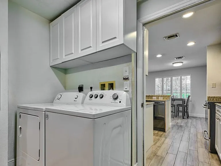 6725 Old Farm Trl — Photo 19