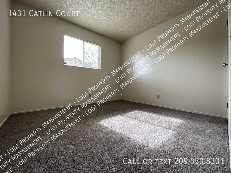 1431 Catlin Ct — Photo 24