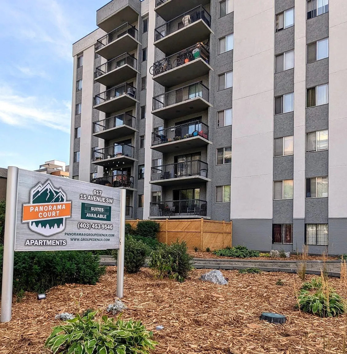 Panorama Court — Photo 1