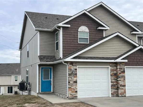 815 Raven Ct, Belton, MO 64012