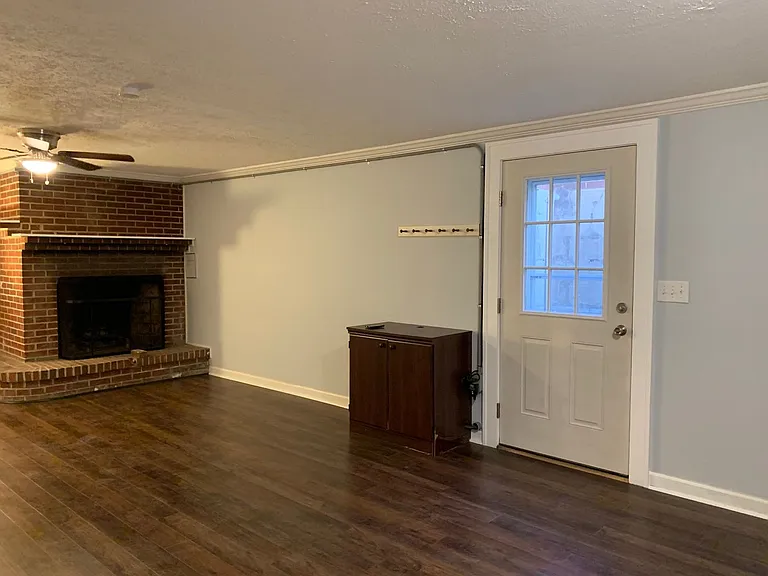 908 Buchanan Dr #B — Photo 9