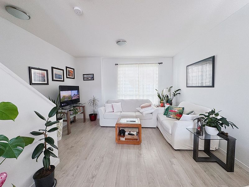 Surrey Townhouse for rent - 2 Bedrooms — photo 8