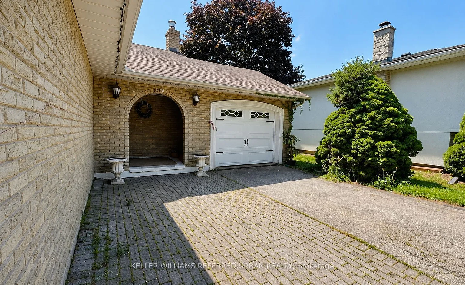 4 bed, $3,980 — Photo 2