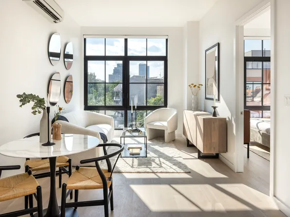 979 Pacific Street image 1 of 12