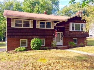 30 Janet Ct, Milltown, NJ 08850