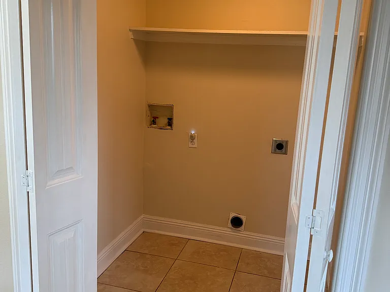 2409 Pecan Dr — Photo 8