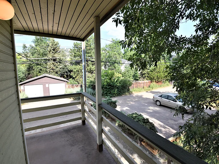2927 Broadway St #4 — Photo 10