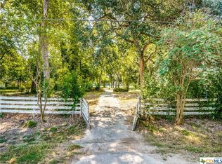 1931 Terminal Loop Rd, Mc Queeney, TX 78123