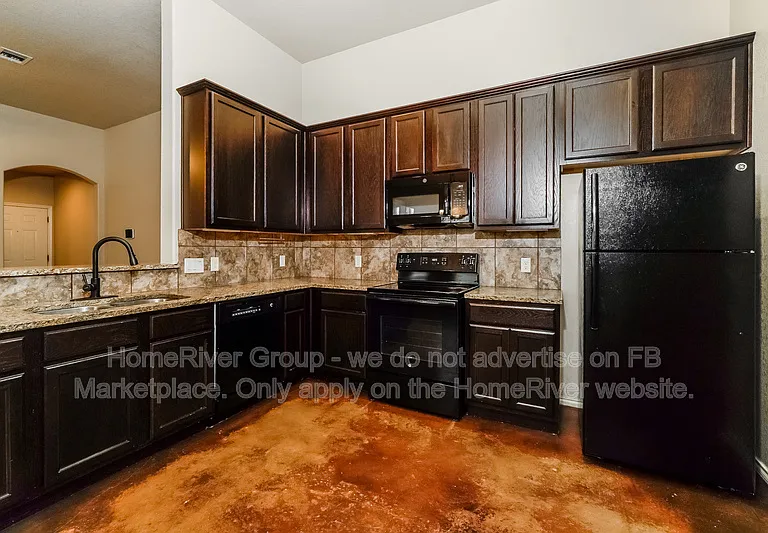 2613 Pahmeyer Rd — Photo 7